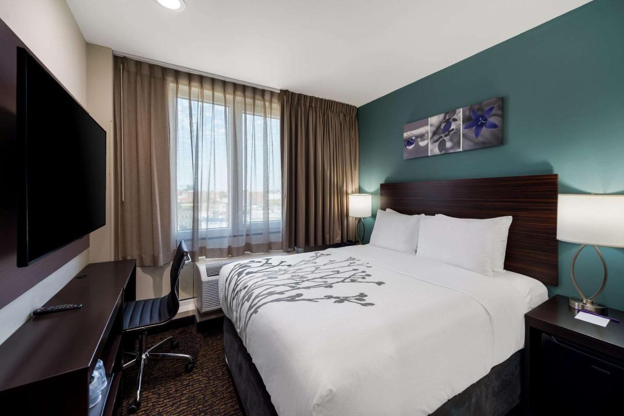 Sleep Inn Brooklyn - Sheepshead Bay Нью-Йорк Экстерьер фото